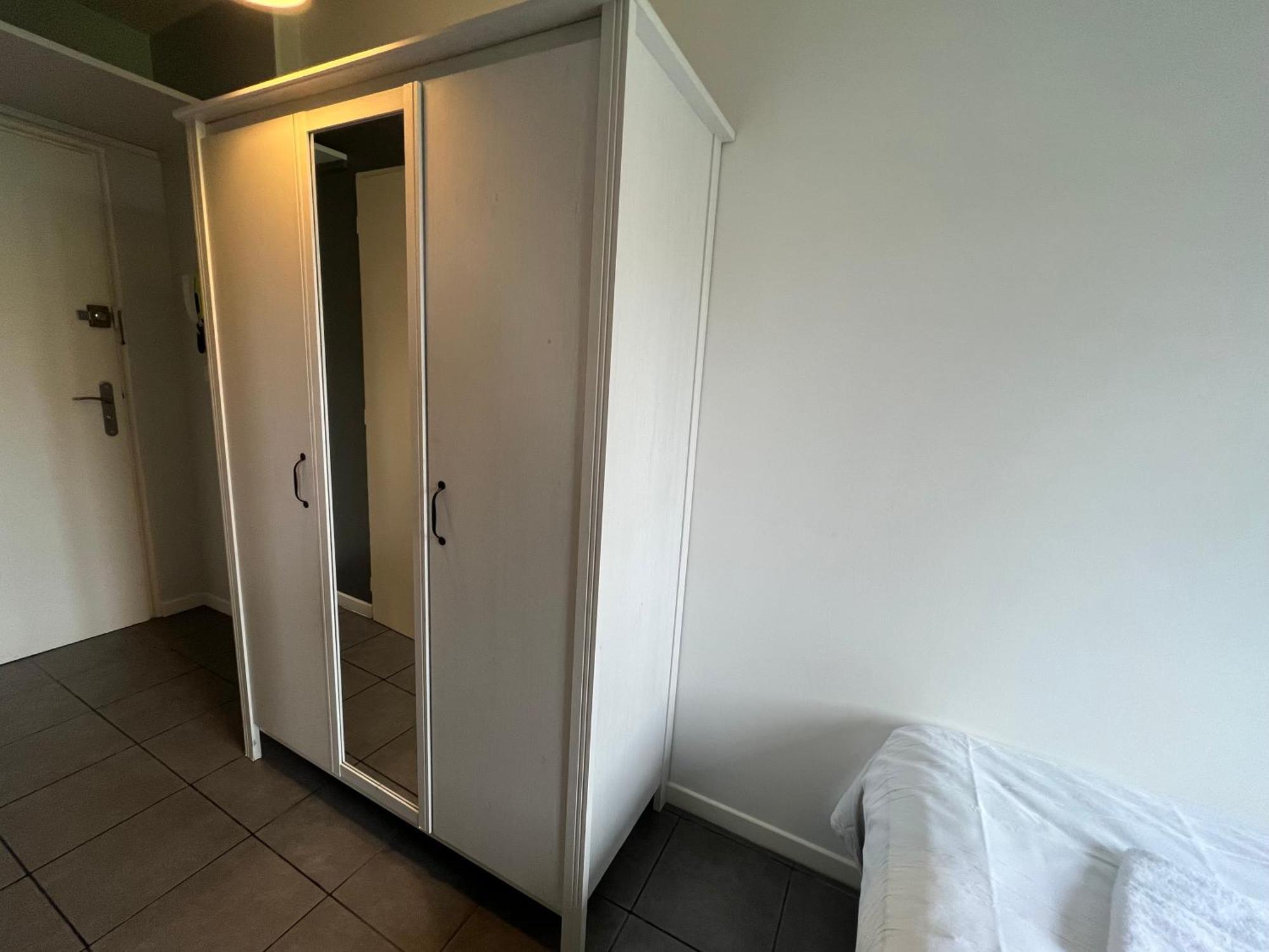 Appartamento La Paille Metz Luxembourg Parking Un-Sejour-A-Part Esterno foto
